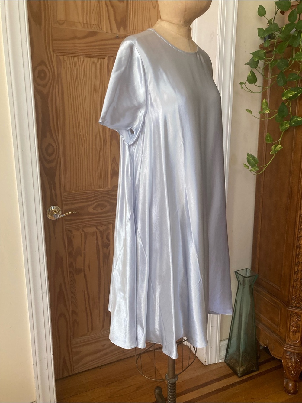 Banana Republic Short Sleeve Ice Blue Dress Medium Tall